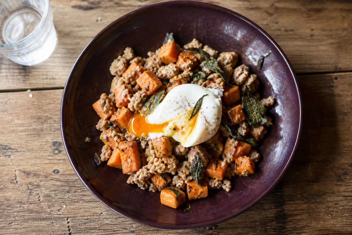 Turkey, sage & sweet potato supper hash