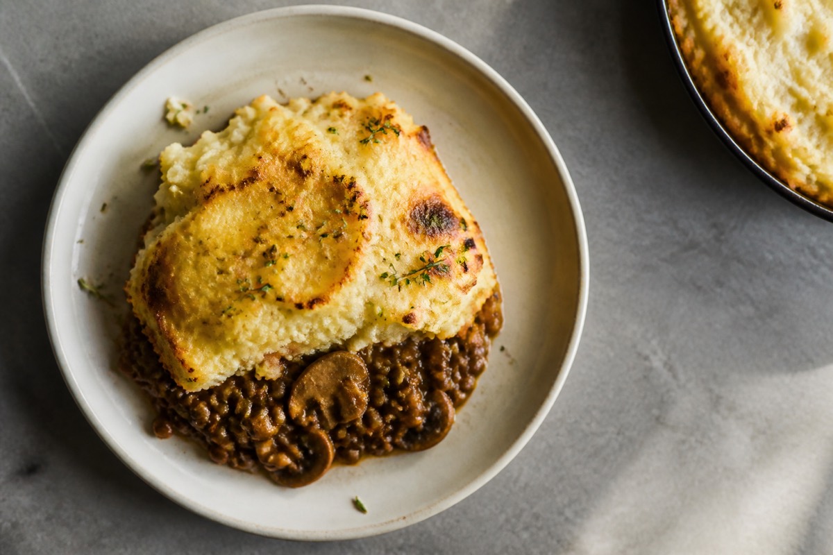 Mushroom & lentil shepherd's pie